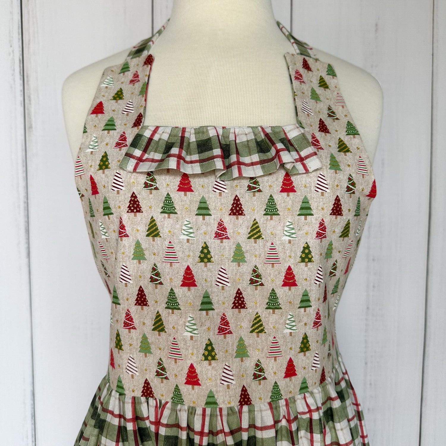 Christmas Trees &amp; Plaid Legacy Apron